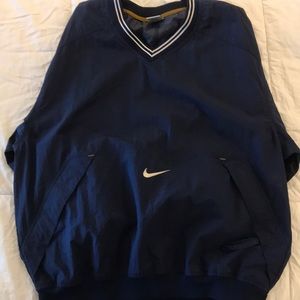 Vintage men’s Nike windbreaker
